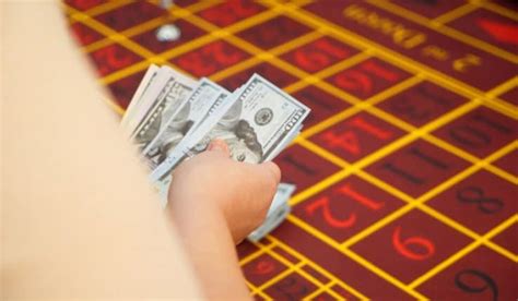 hollywood casino check cashing policy|personal check cashing las vegas.